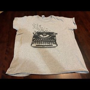 GUC gray T with black typewriter & birds graphic!